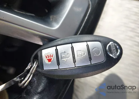 2017 Nissan Rogue Sv z USA, uszkodzony, nr VIN JN8AT2MV0HW000705